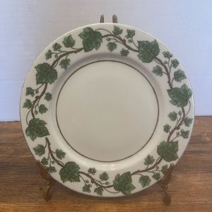 Vintage 1940’s Royal Jackson Emarld Ivy Bread Plate 6.25” (10 available)